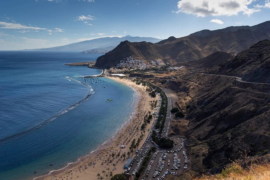 playa las teresitas, sandy beach, mass tourism-473130.jpg